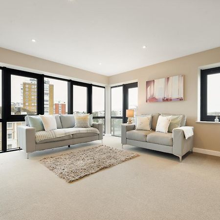 본머스 Westcliff Penthouse With Sea Views And Balcony 아파트 외부 사진