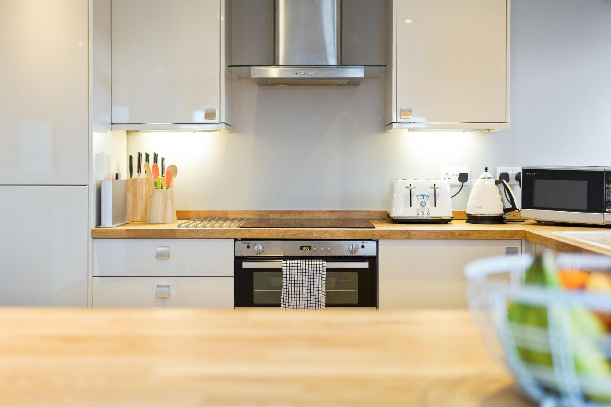 본머스 Westcliff Penthouse With Sea Views And Balcony 아파트 외부 사진