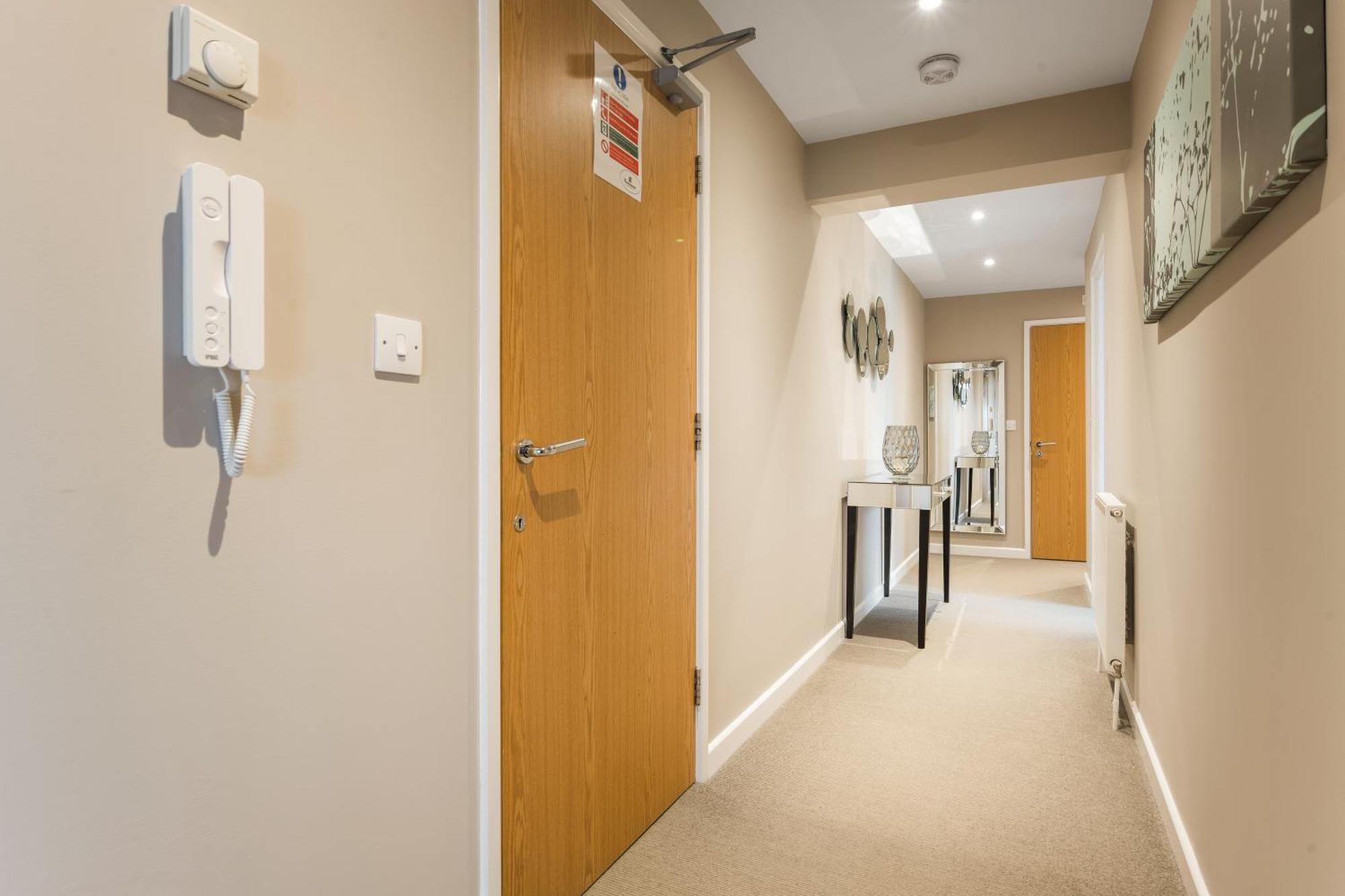 본머스 Westcliff Penthouse With Sea Views And Balcony 아파트 외부 사진